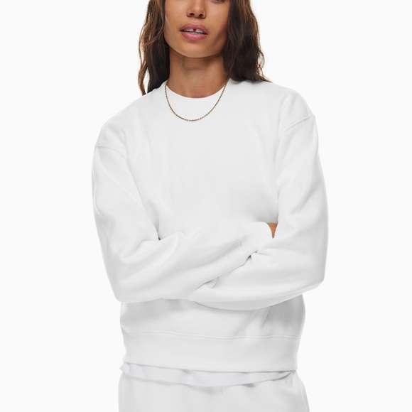 Aritzia Tops - Aritzia Tna Cozy Fleece Perfect Crew Sweatshirt